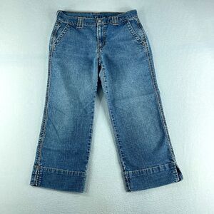 Levi's Womens Blue Jeans Tag Size 6 (30x23) Mid Rise Capri Slit Denim